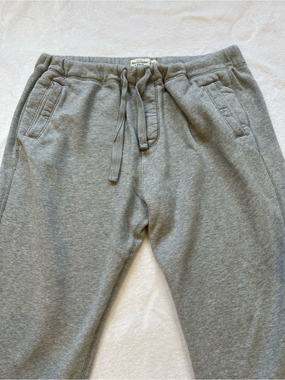 Abercrombie & Fitch Heather Gray Men's Jogger Sweatpants - Picture 2 of 8